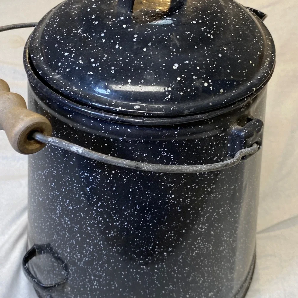 Vintage Large Black Speckled Graniteware Coffee Pot Campfire Cowboy Enamelware